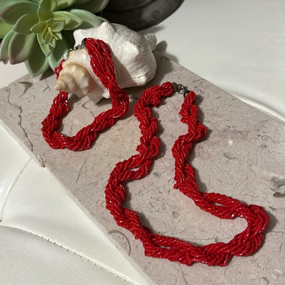 Beaded Necklace and Bracelet Set-Red Seed Beads-Multi Strand Twisted Details-EUC - Picture 3 of 14